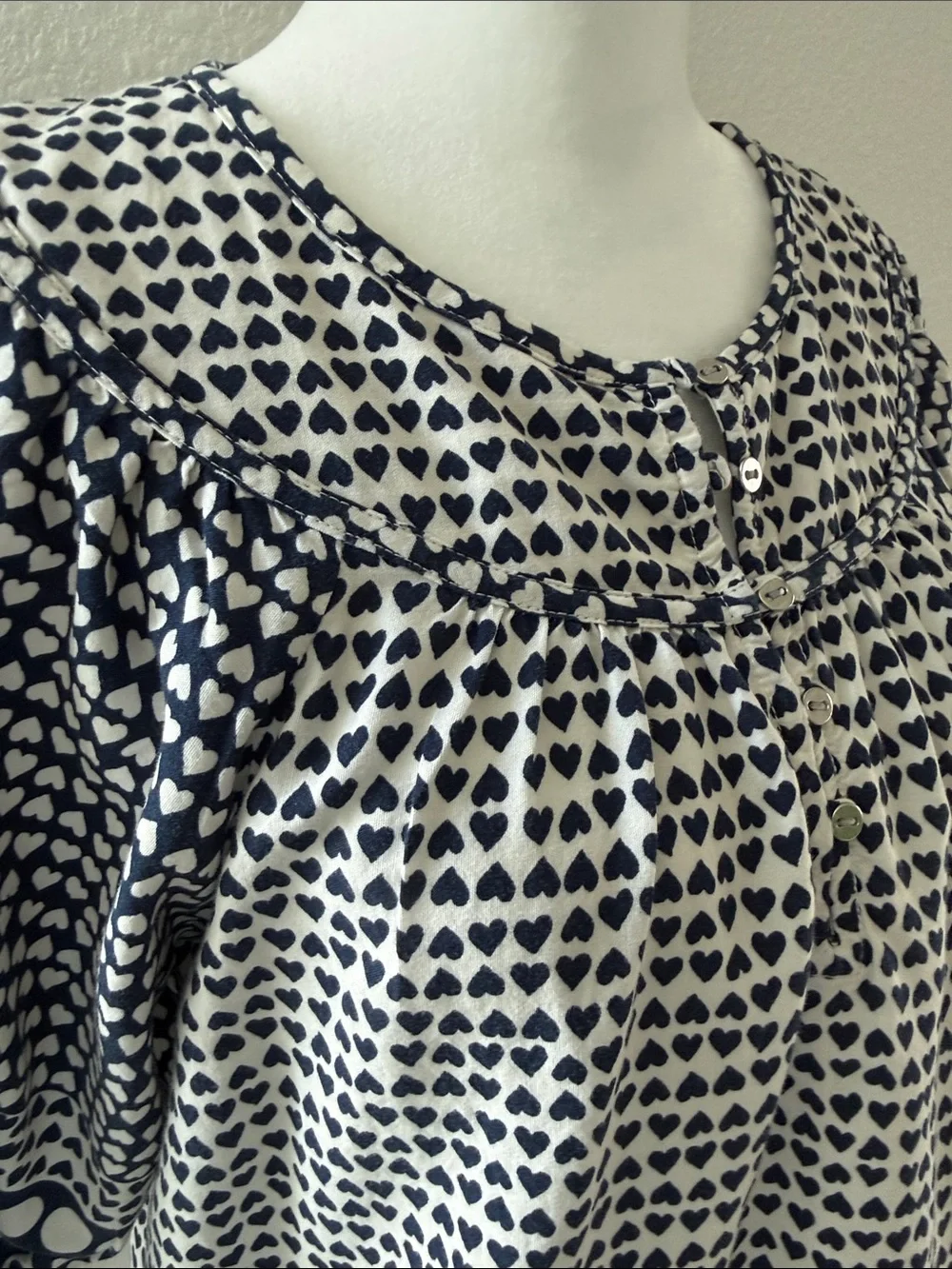 LOFT Black & White Heart Print Short Sleeve Blouse